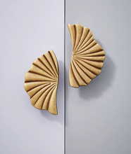 Load image into Gallery viewer, Luxury Brass Cabinet Handles, Minimalist Nordic Pull Knobs Available in Antique Bronze and Silver for Drawers, Wardrobe and Cabinets
