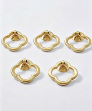 Load image into Gallery viewer, Mid Century Luxury Gold Brass Pulls, Retro Minimalist Handles for Cabinets, Drawers and Wardrobes

