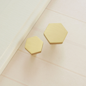 Brushed Brass & Antique Bronze Knobs, Pulls & Handles | Drawer, Kitchen Cabinet, Dresser & Door Hardware