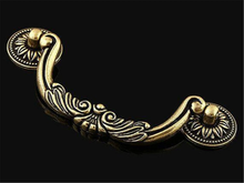 Load image into Gallery viewer, Vintage Rustic Antique Bronze Knobs, Pulls &amp; Handles with Back Plate | Dresser, Drawer, Kitchen Cabinet &amp; Furniture Hardware Decor
