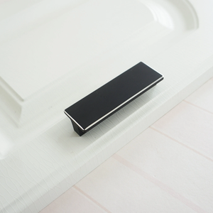 0.6"-6.3" Black & Brushed Brass Rectangle Knobs, Pulls & Handles | Drawer, Dresser, Kitchen Cabinet, Door & Wardrobe Hardware