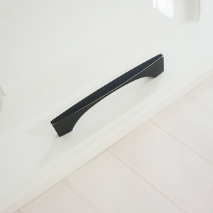 3.78"-12.6" Black & Silver Knobs, Pulls & Handles | Cabinet, Wardrobe, Dresser, Drawer & Cupboard Hardware
