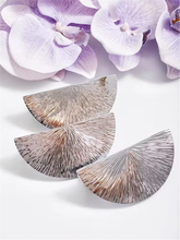 Load image into Gallery viewer, 2.5&quot;, 5&quot; Hammered Chrome Silver Half Moon Pulls | Semicircle Drawer &amp; Dresser Knobs, Cabinet Hardware, Gift-Worthy Handles
