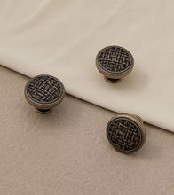 Load image into Gallery viewer, Mid‑Century Yellow Antique Bronze Single‑Hole Brass Drawer Pulls, High‑End French Style Handles for Kitchen, Cabinet and Wardrobe Doors
