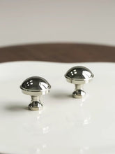 Load image into Gallery viewer, French Luxury Brass Round Single Hole Knobs, Rustproof Titanium Silver Cabinet Drawer Pulls
