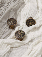 Load image into Gallery viewer, Vintage Bronze Brass Round Knobs, American Mid-Century French Style Handles for Drawers, Wardrobes and Kitchen Cabinets
