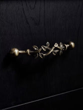 Load image into Gallery viewer, French Antique Bronze Vine Leaf Brass Handles, Retro Creative Pulls for Wardrobes, Cabinets &amp; Drawers
