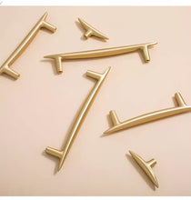 Load image into Gallery viewer, Minimalist Original Nordic Style Solid Brass Drawer Pull, Hand‑Crafted Pure Copper Golden Furniture Handle for Wardrobe &amp; Cabinet
