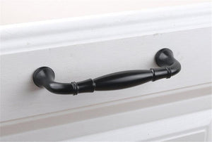 Modern Chrome, Black & Brushed Nickel Drawer Pulls | Kitchen Cabinet Handles, Dresser Knobs & Wardrobe Handles | Cabinet Hardware