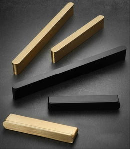 2.5", 3.75", 5", 6.3", 7.55", 10.0" & 12.6" Black & Brushed Brass Drawer Pulls | Modern Cabinet, Cupboard & Wardrobe Closet Handles & Knobs
